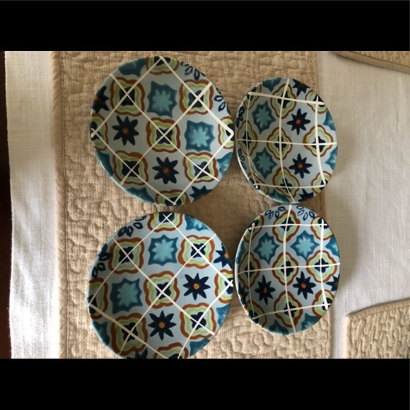 Crate&Barrel Other - Crate & Barrel Appetizer Plates (4)